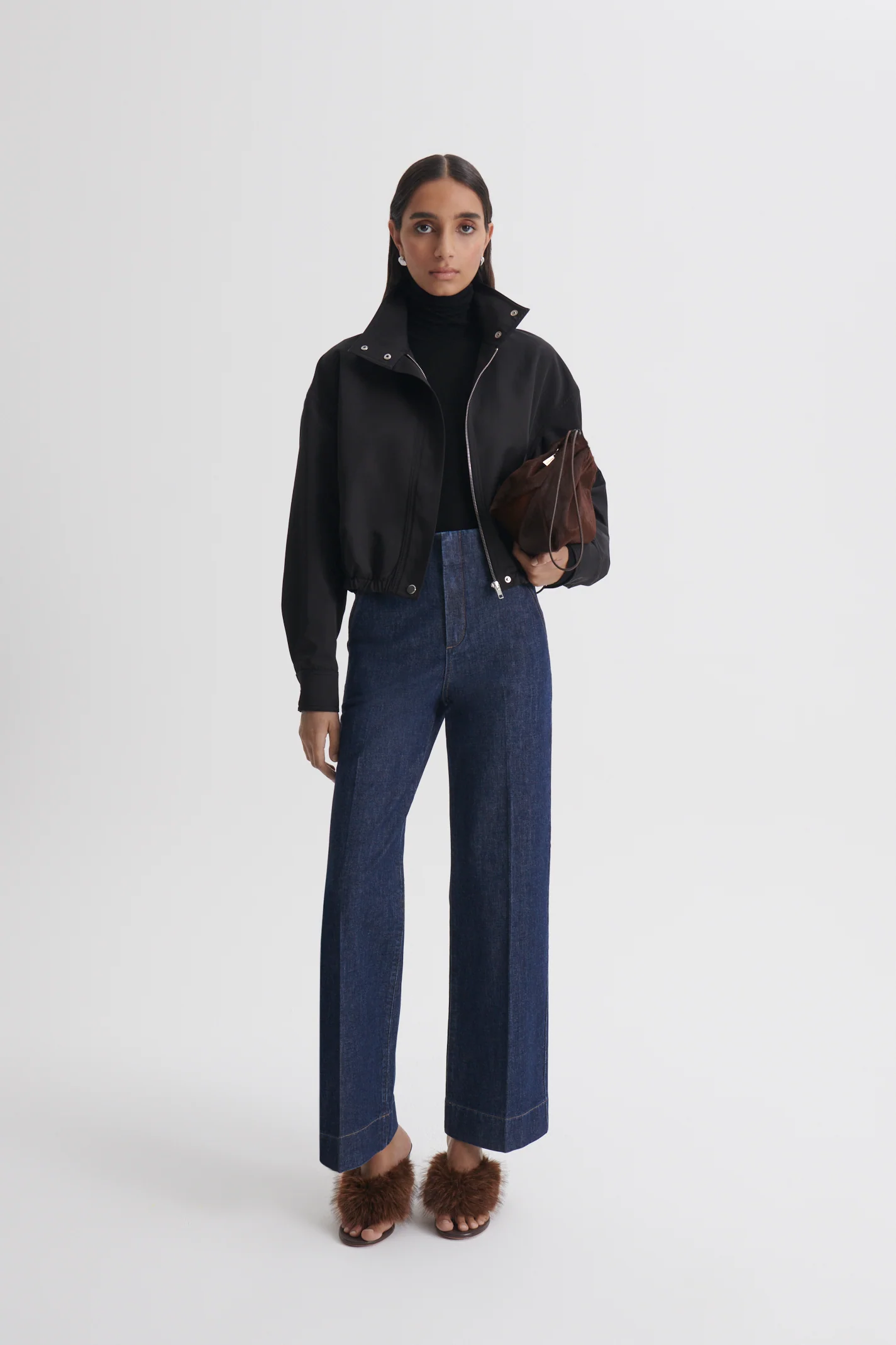 DENIM CROPPED 30" JEAN - Image 3