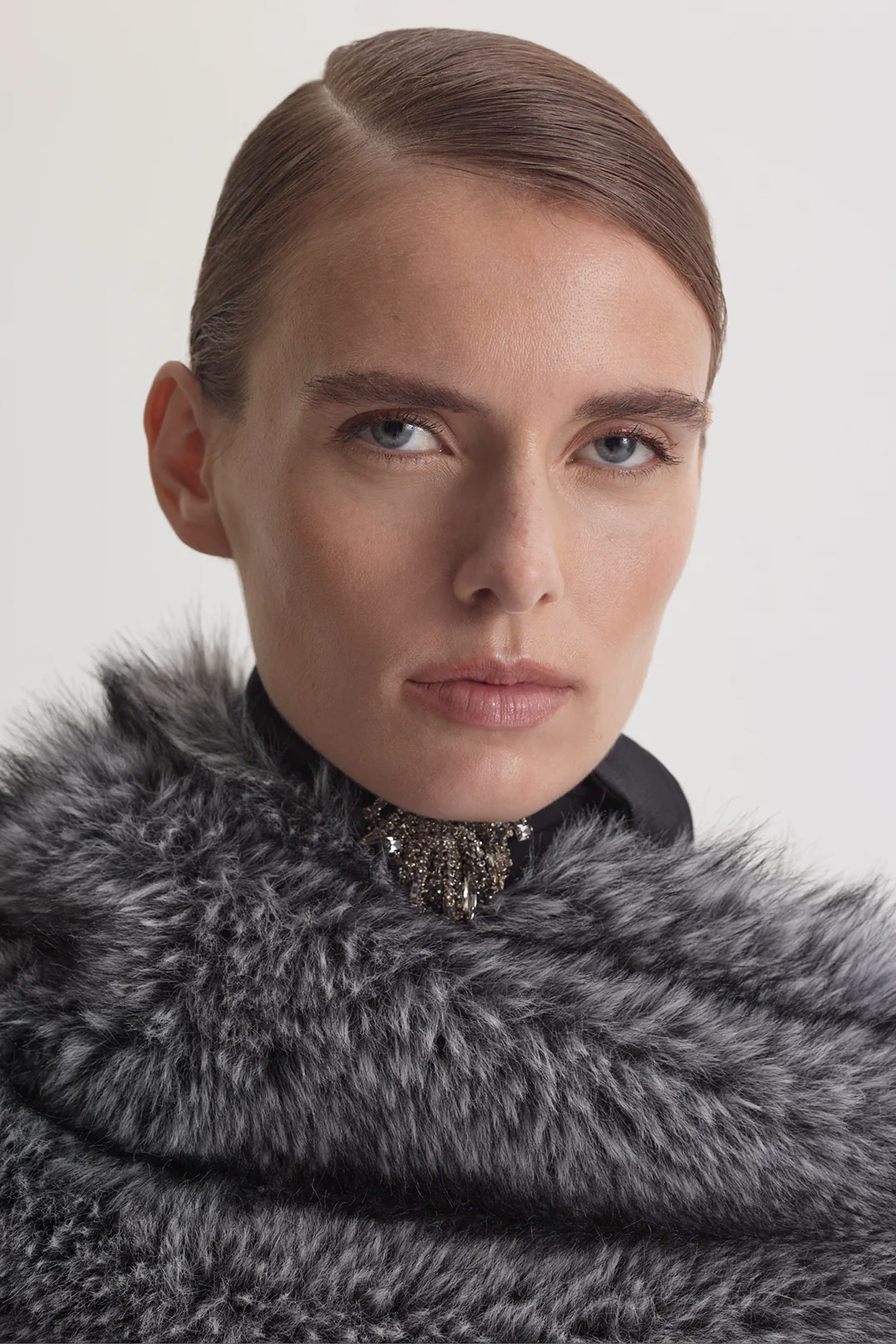 FAUX-FUR CAPE WRAP - Image 3