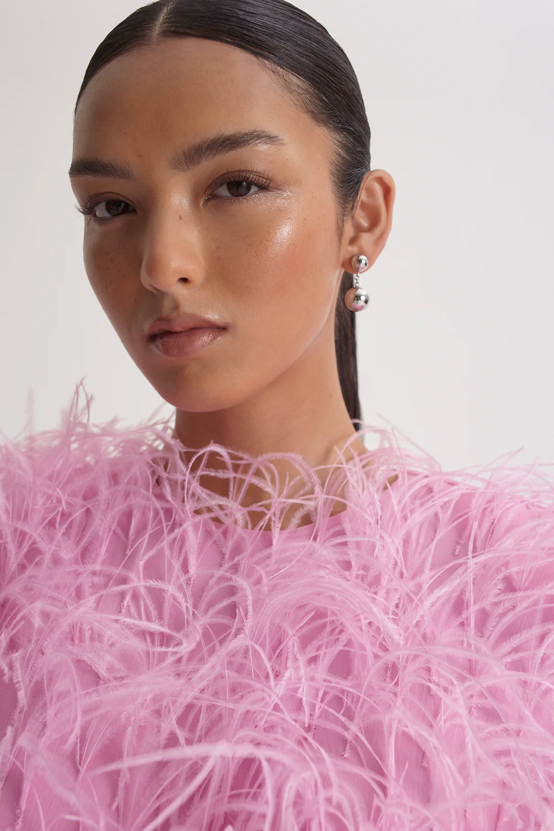 FEATHER GOWN - Image 7