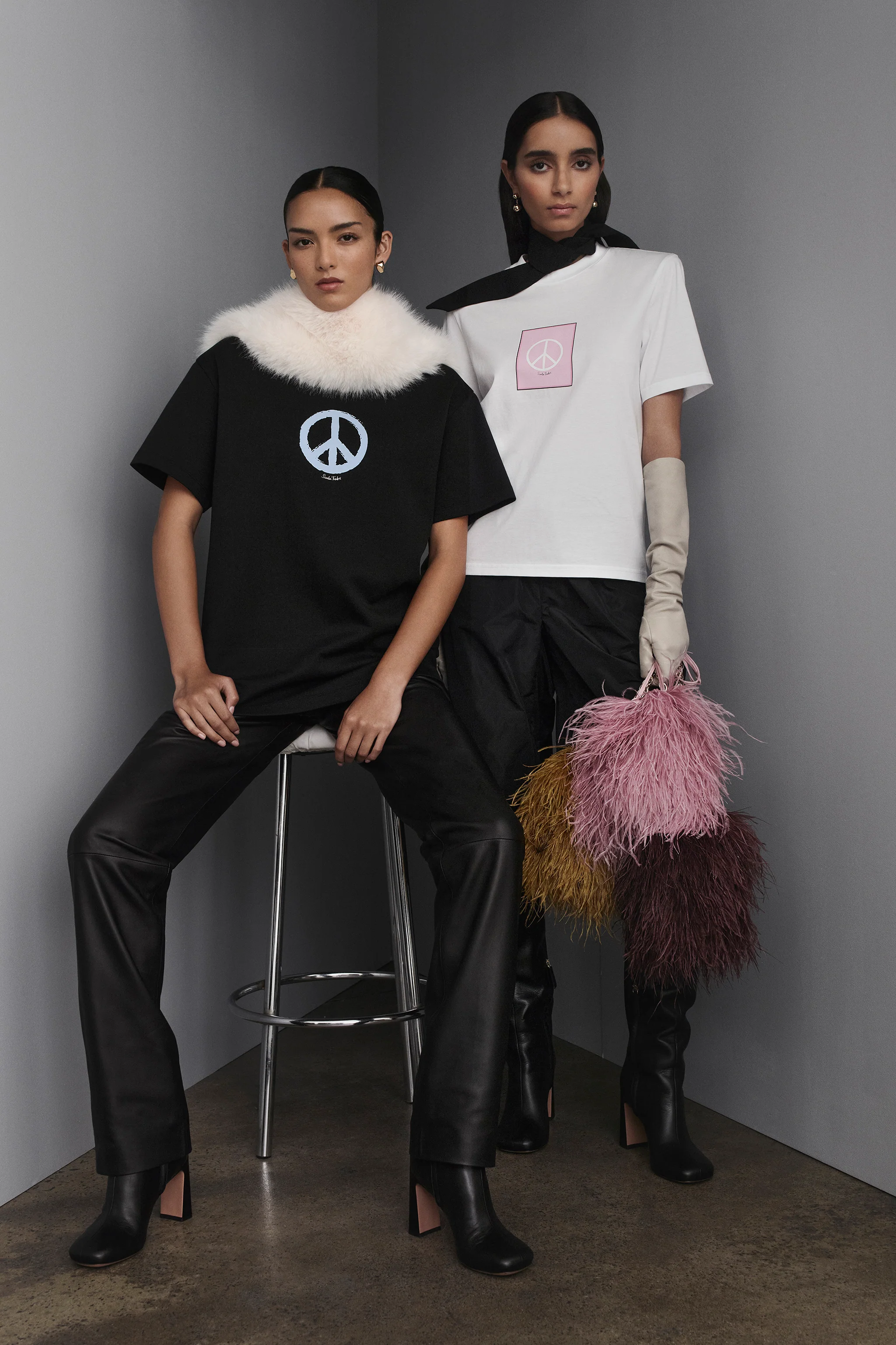 PEACE LOOSE FIT TSHIRT - Image 3