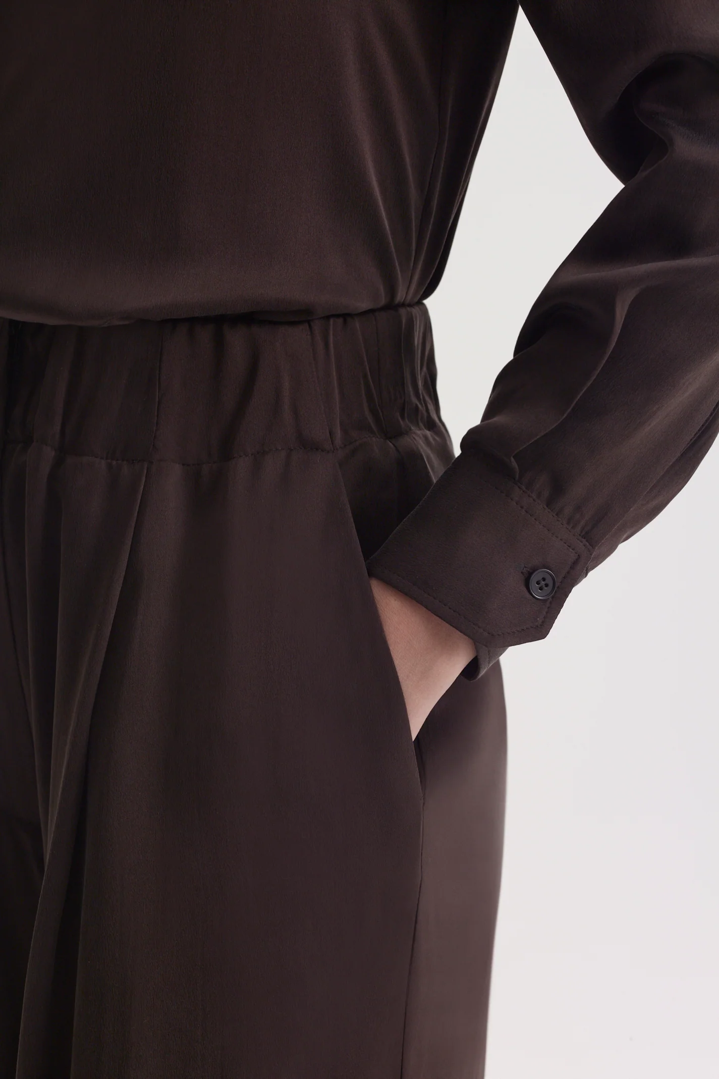 SUEDED SILK TROUSER - Image 7