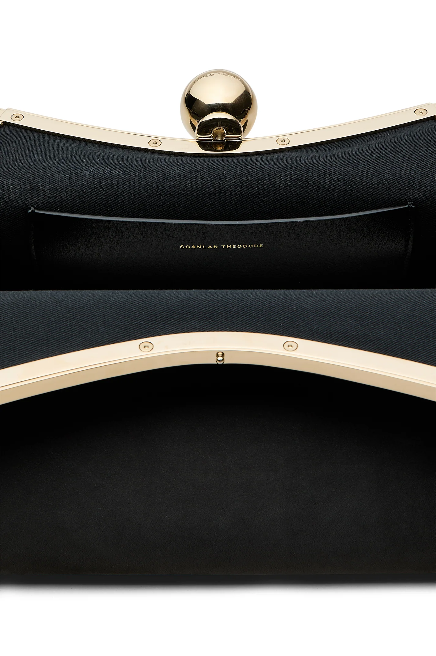 THE LIP FRAME CLUTCH - Image 8