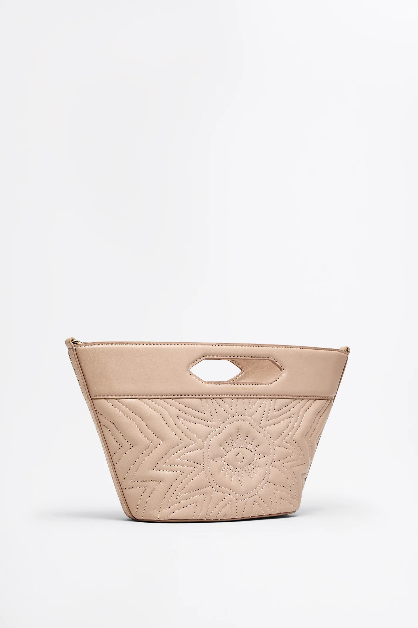THE QUILTED BUCKET - Image 3