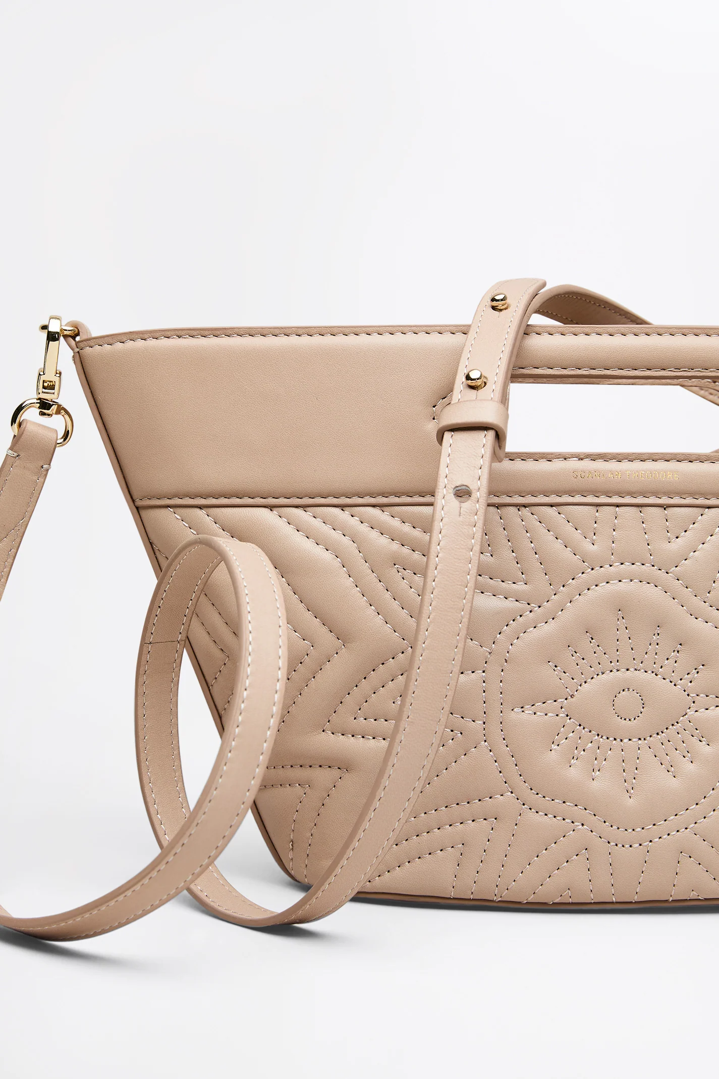 THE QUILTED BUCKET - Image 7